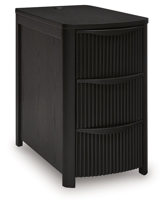 Camdill - Chair Side End Table
