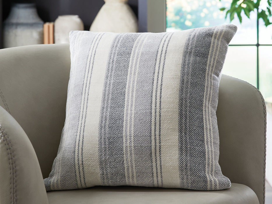 Adikus - Pillow