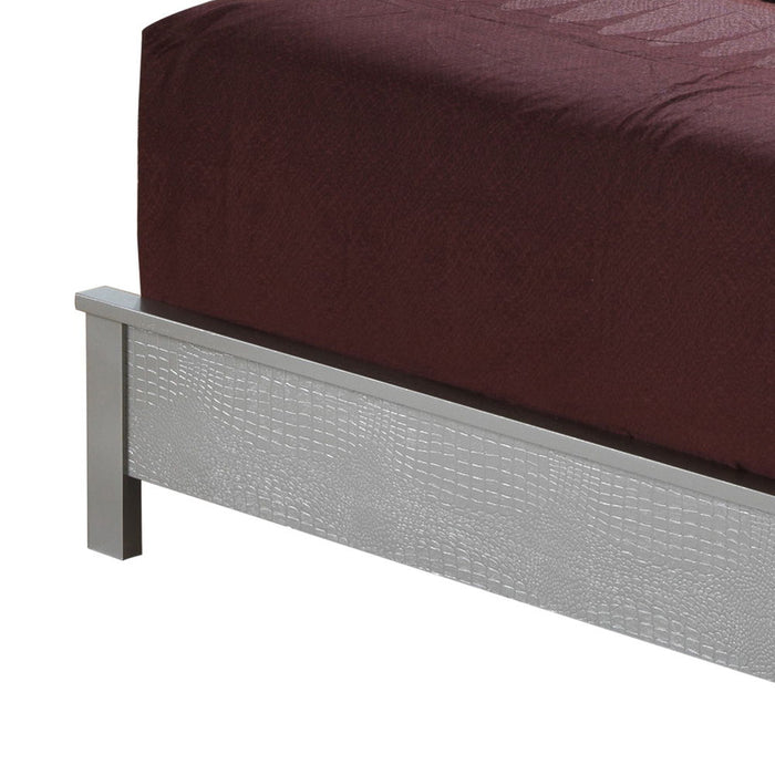 Glades - G4200A-FB Full Bed - Silver Champagne