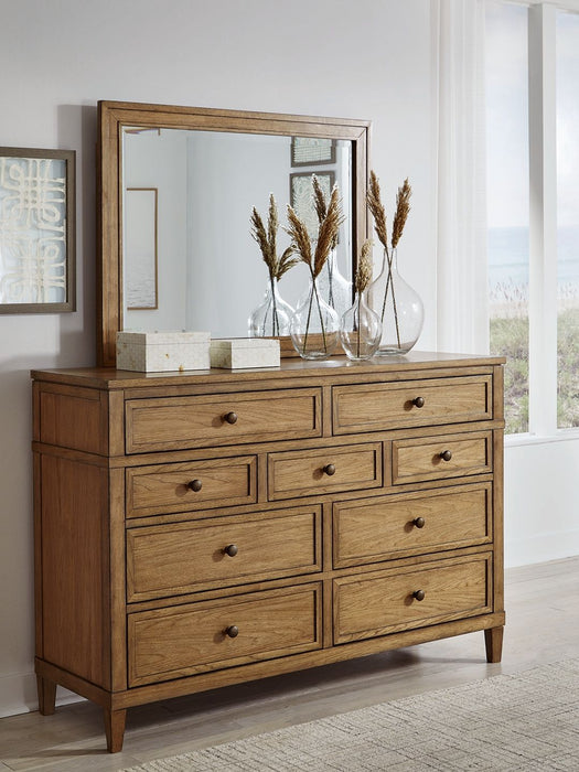 Sharlance - Dresser