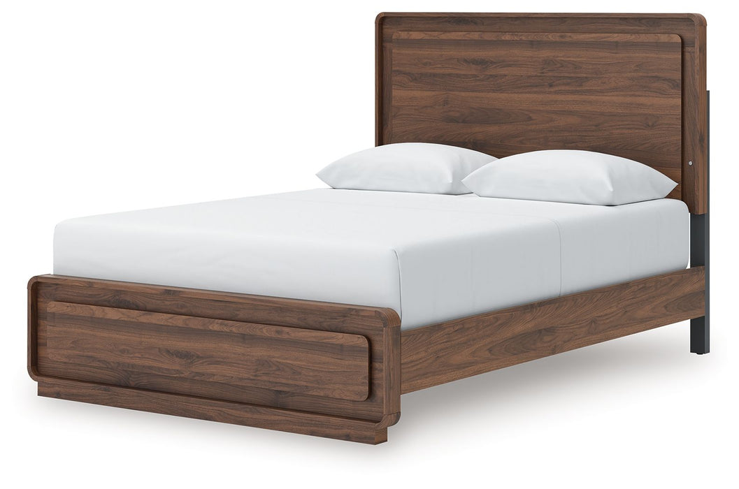 Fortlorn - Panel Bed