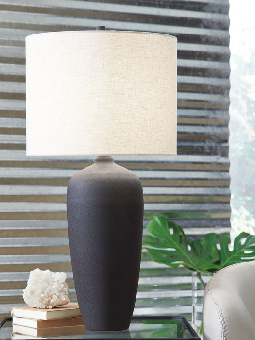 Ryenburg - Metal Table Lamp - Black
