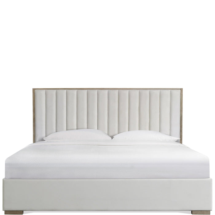 Pasadena - Upholstered Bed
